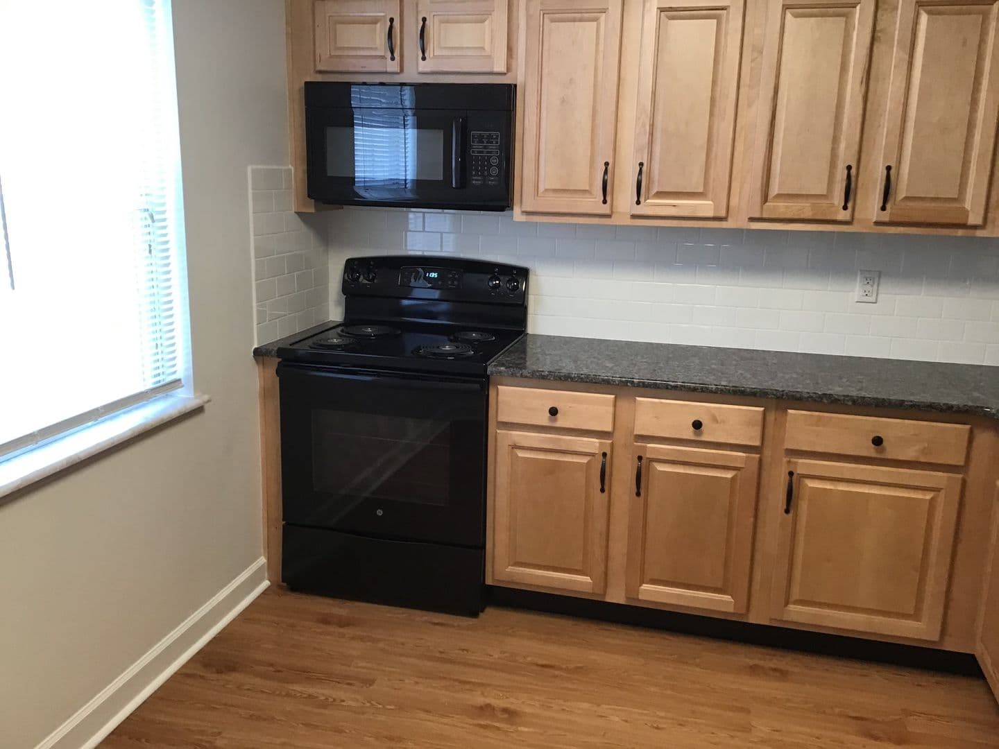 Lancaster Apartment: 1501 Butter Road