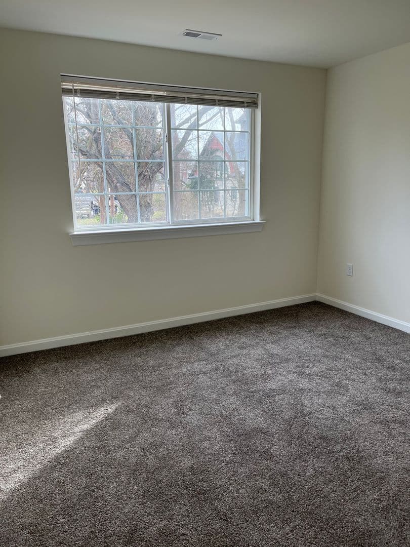 Lancaster Apartment: 30 Waverly Avenue