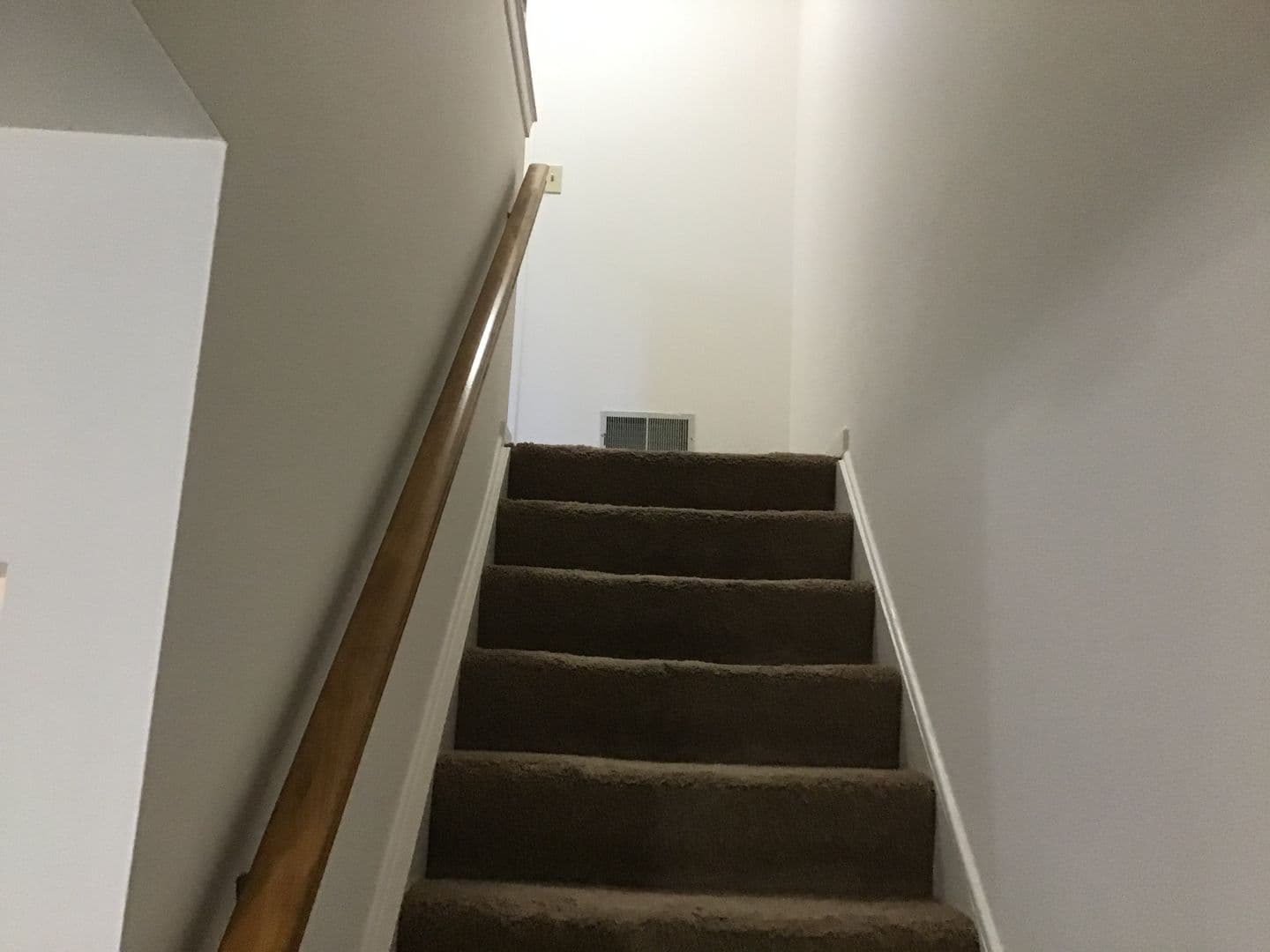 Lancaster Apartment: Pine Bridge Lane