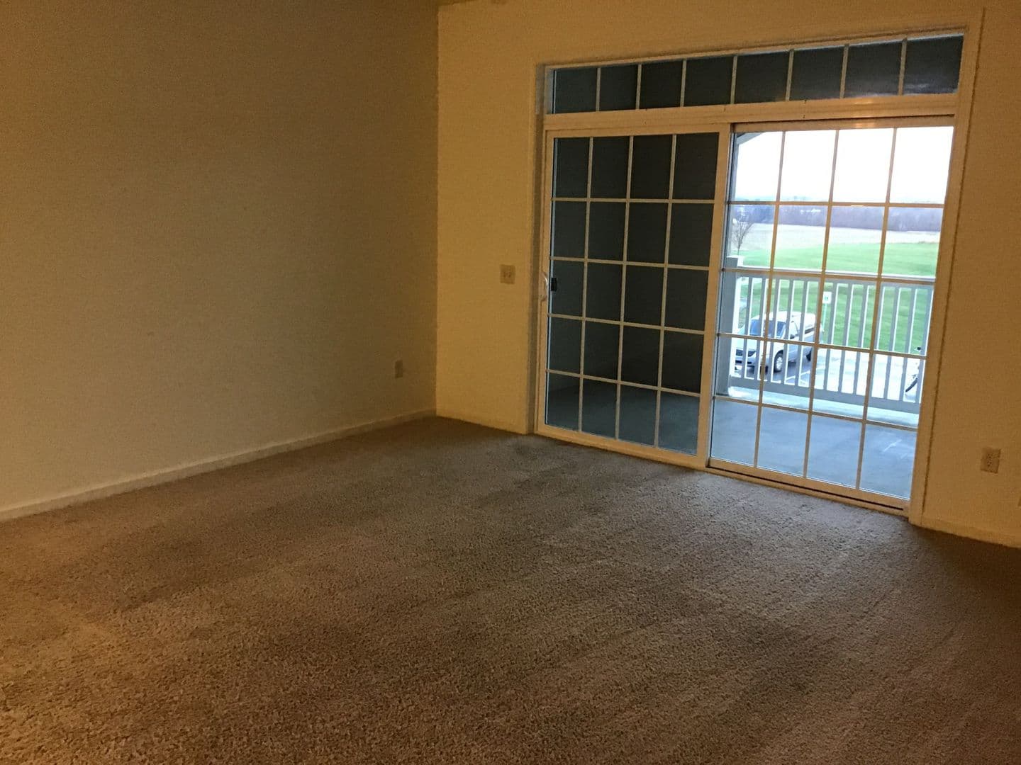 Lancaster Apartment: 231 Kilgannon Lane