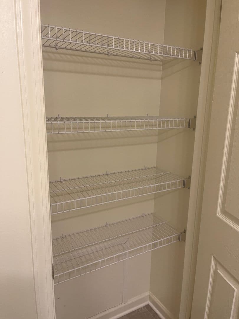 Lancaster Apartment: Whitechapel Road