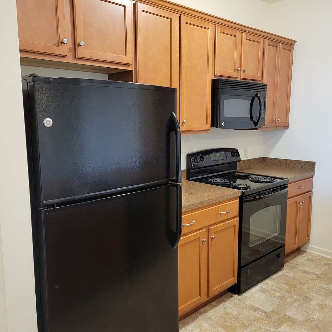 Lancaster Apartment: 231 Kilgannon Lane