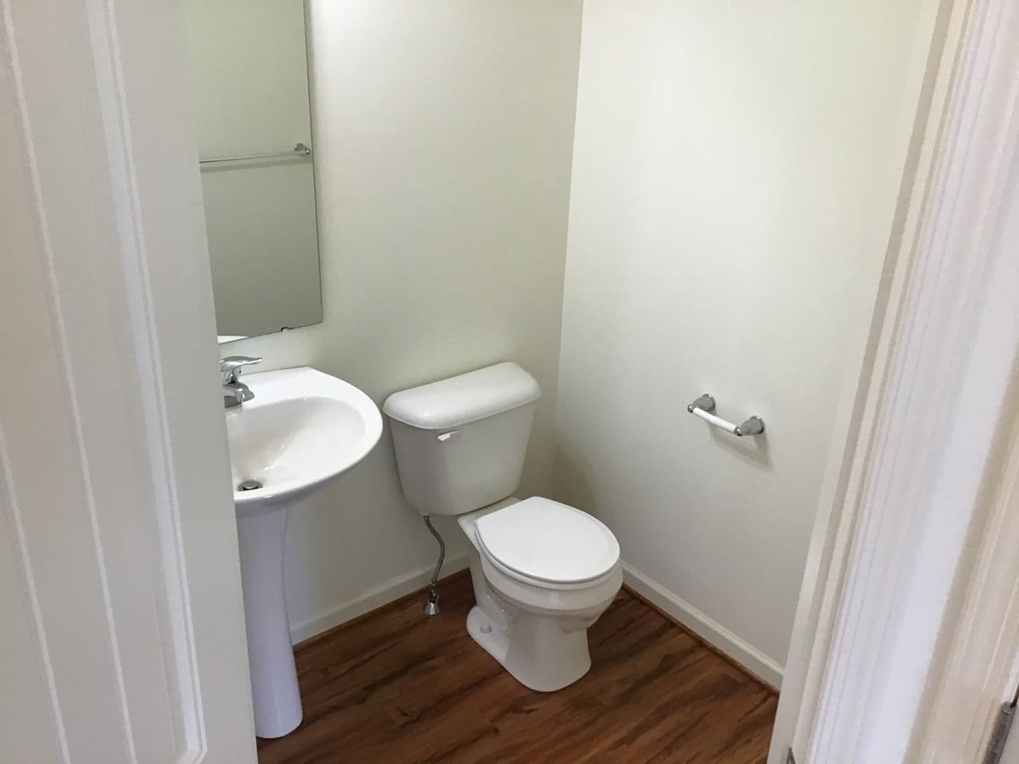Lancaster Apartment: 231 Kilgannon Lane