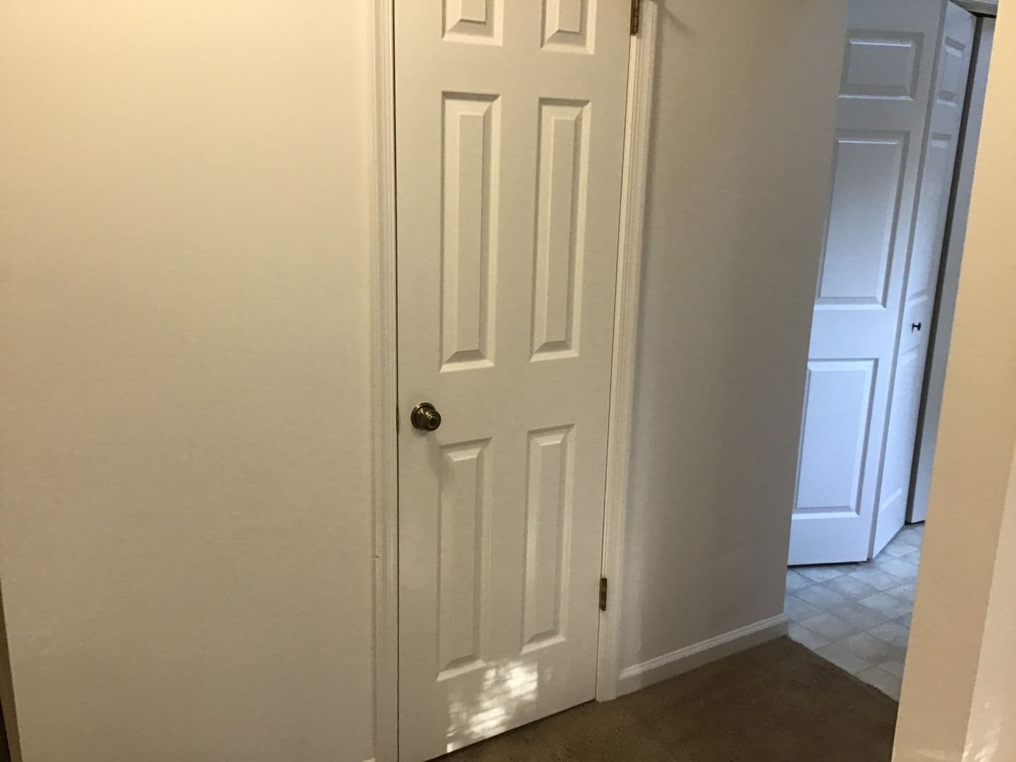 Lancaster Apartment: Pine Bridge Lane
