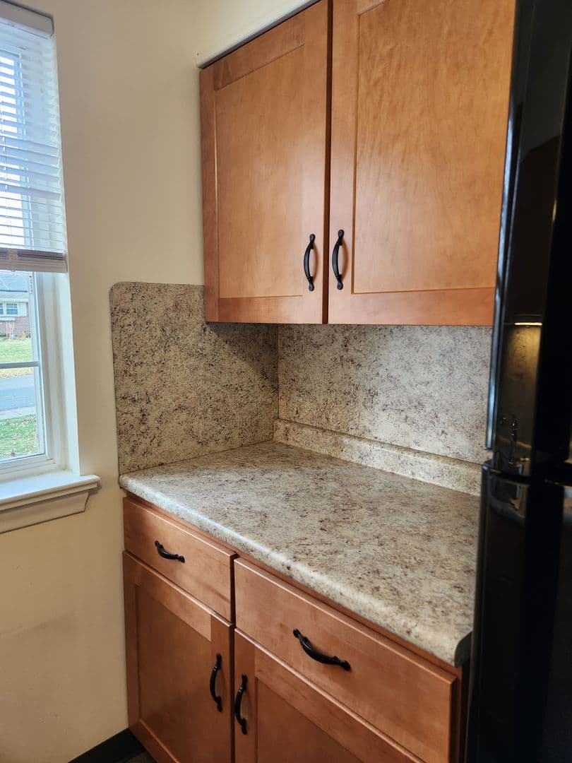 Lancaster Apartment: 30 Waverly Avenue