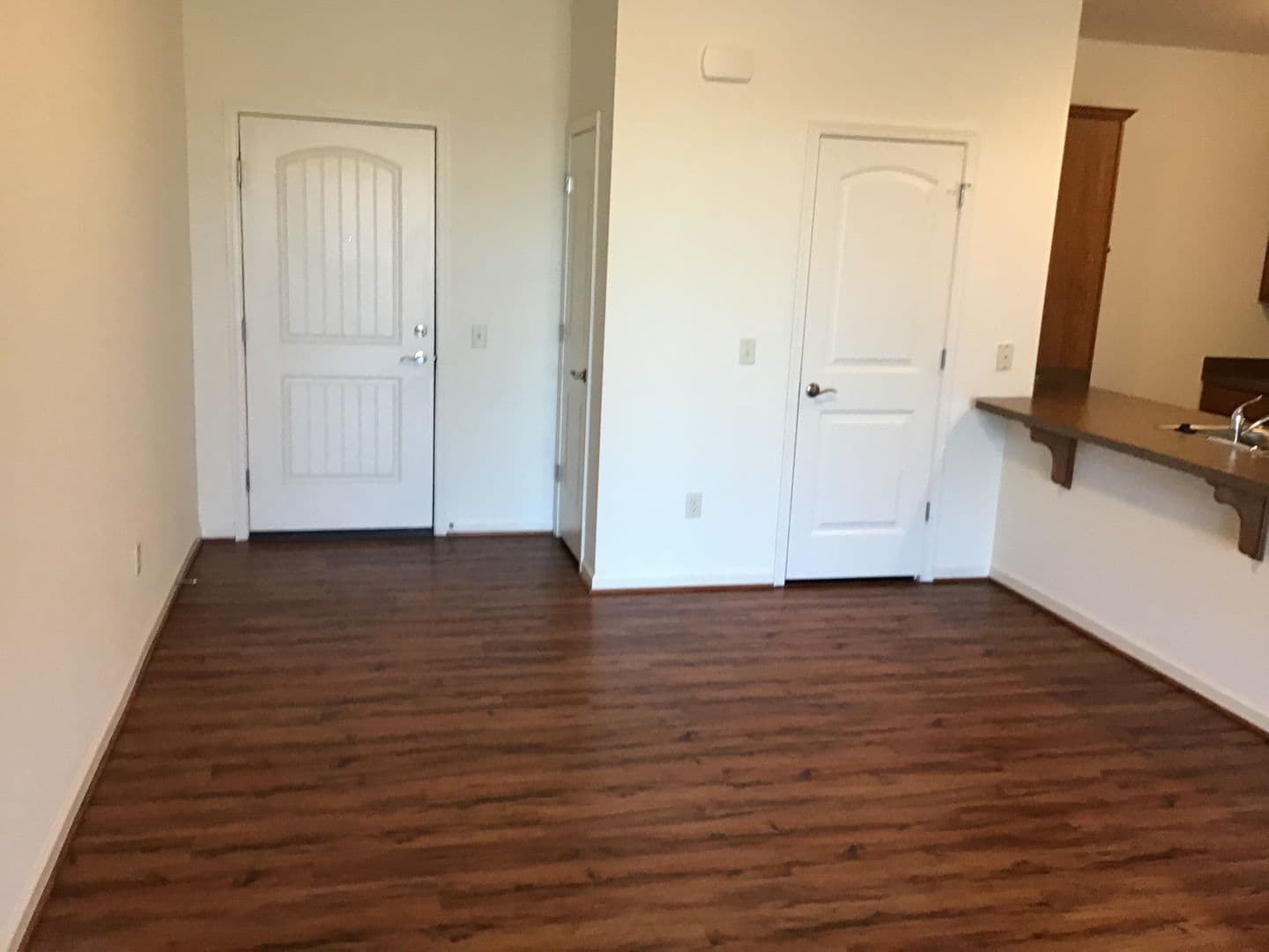 Lancaster Apartment: 231 Kilgannon Lane