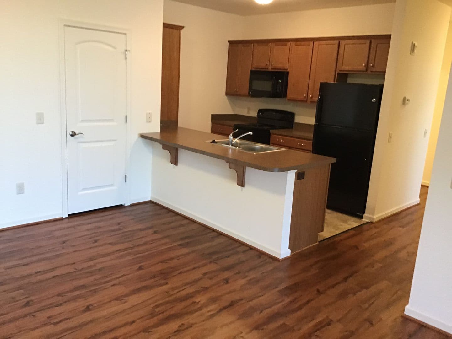 Lancaster Apartment: 231 Kilgannon Lane