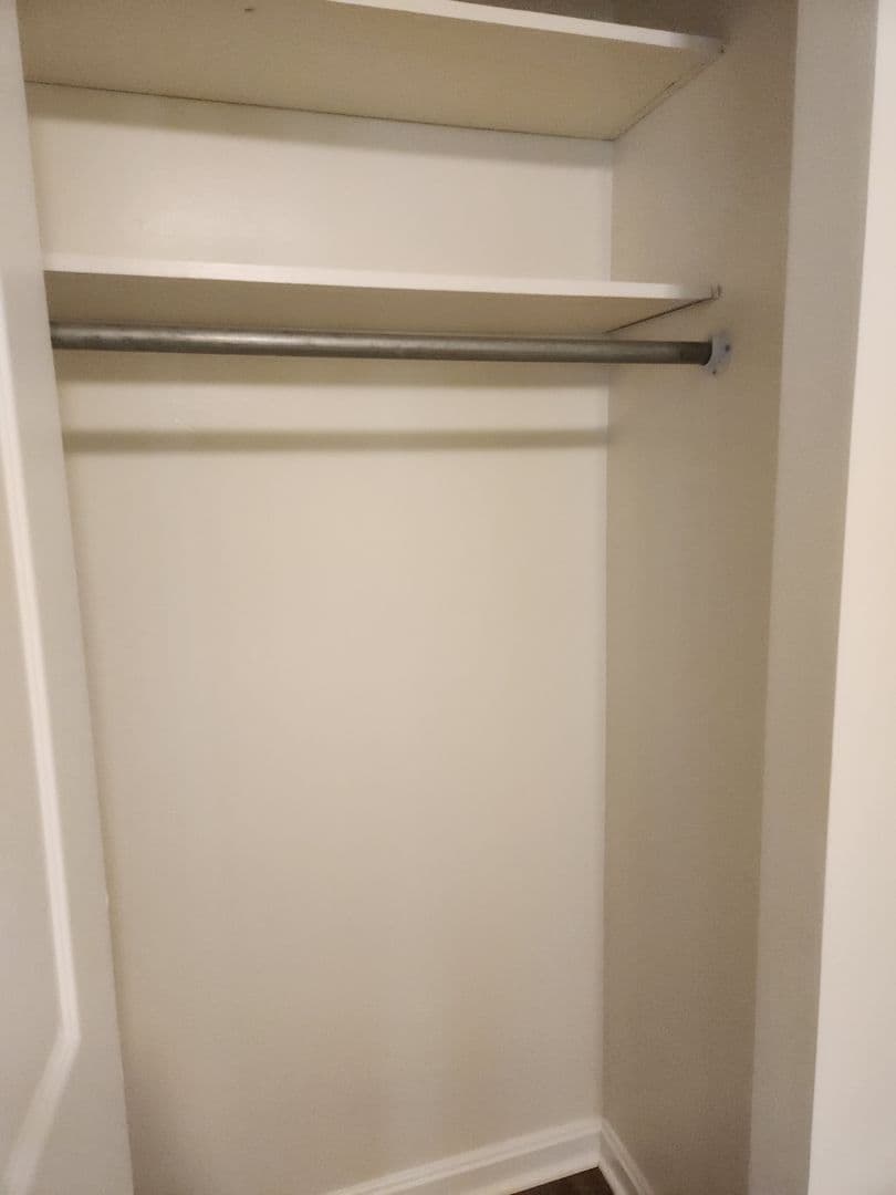 Lancaster Apartment: 1501 Butter Road