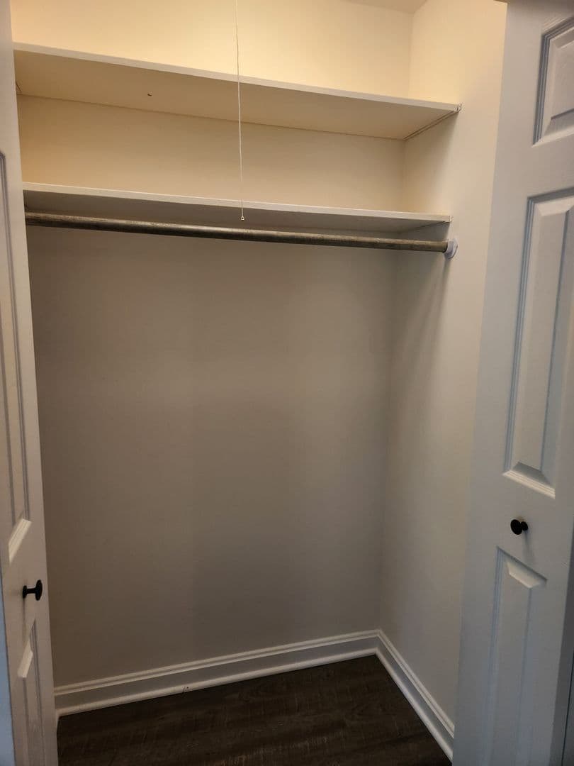 Lancaster Apartment: 1501 Butter Road