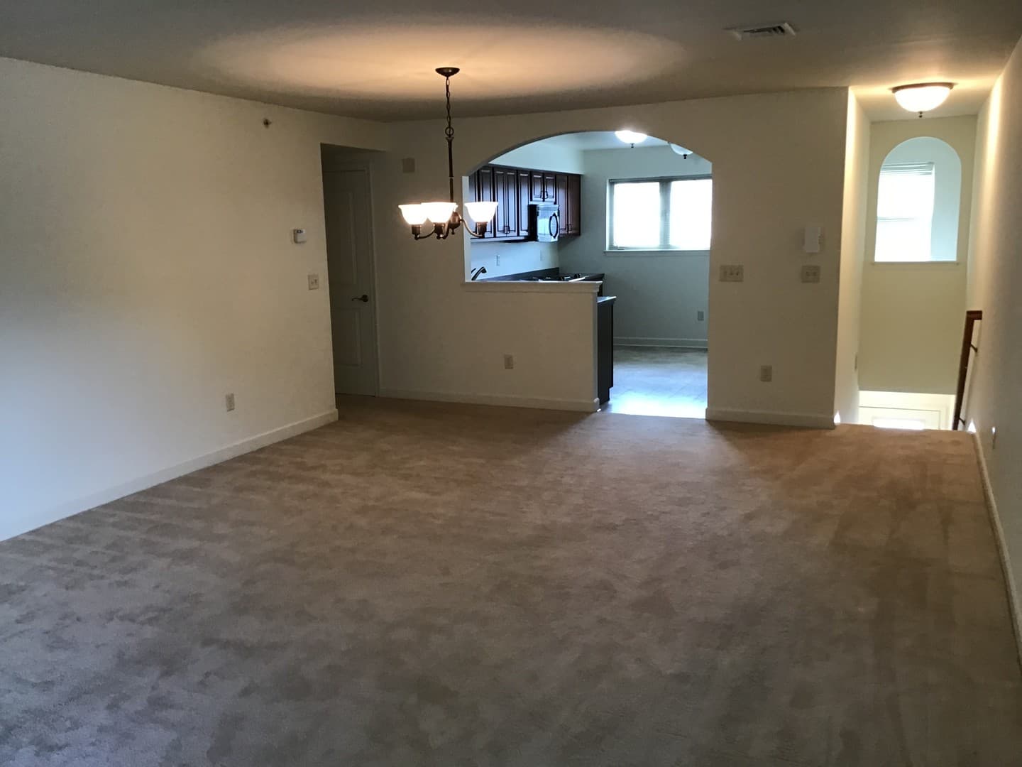 Lancaster Apartment: Stone Creek Road