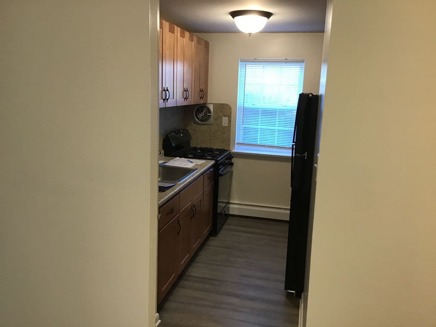 Lancaster Apartment: 30 Waverly Avenue