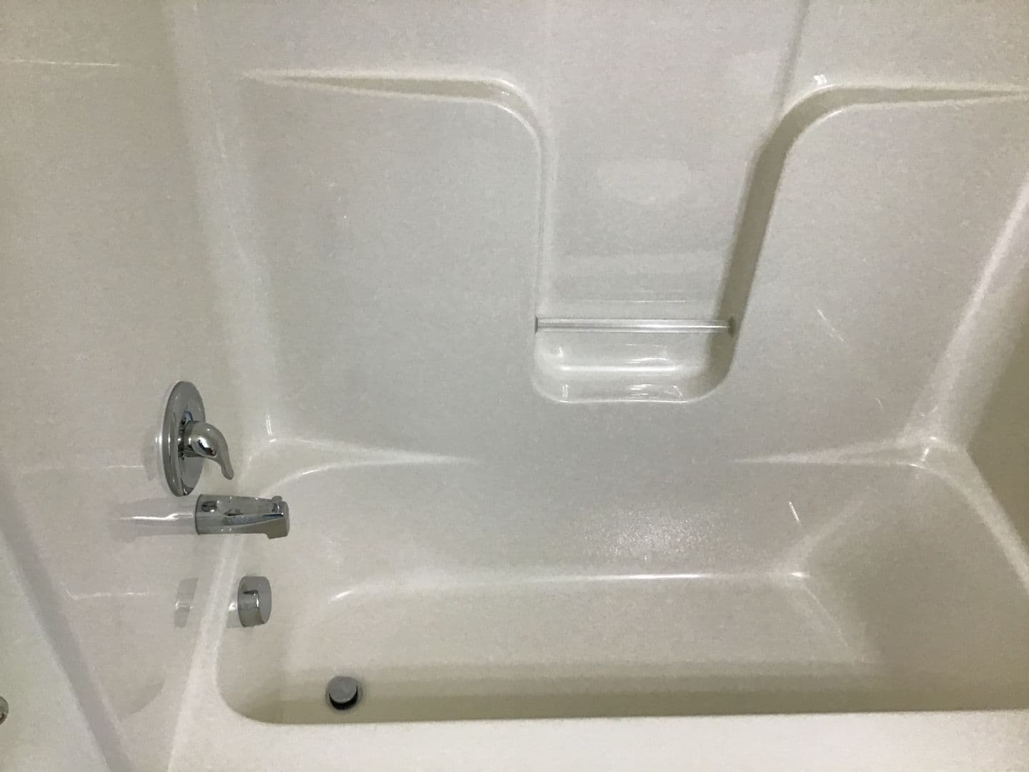 Lancaster Apartment: 231 Kilgannon Lane