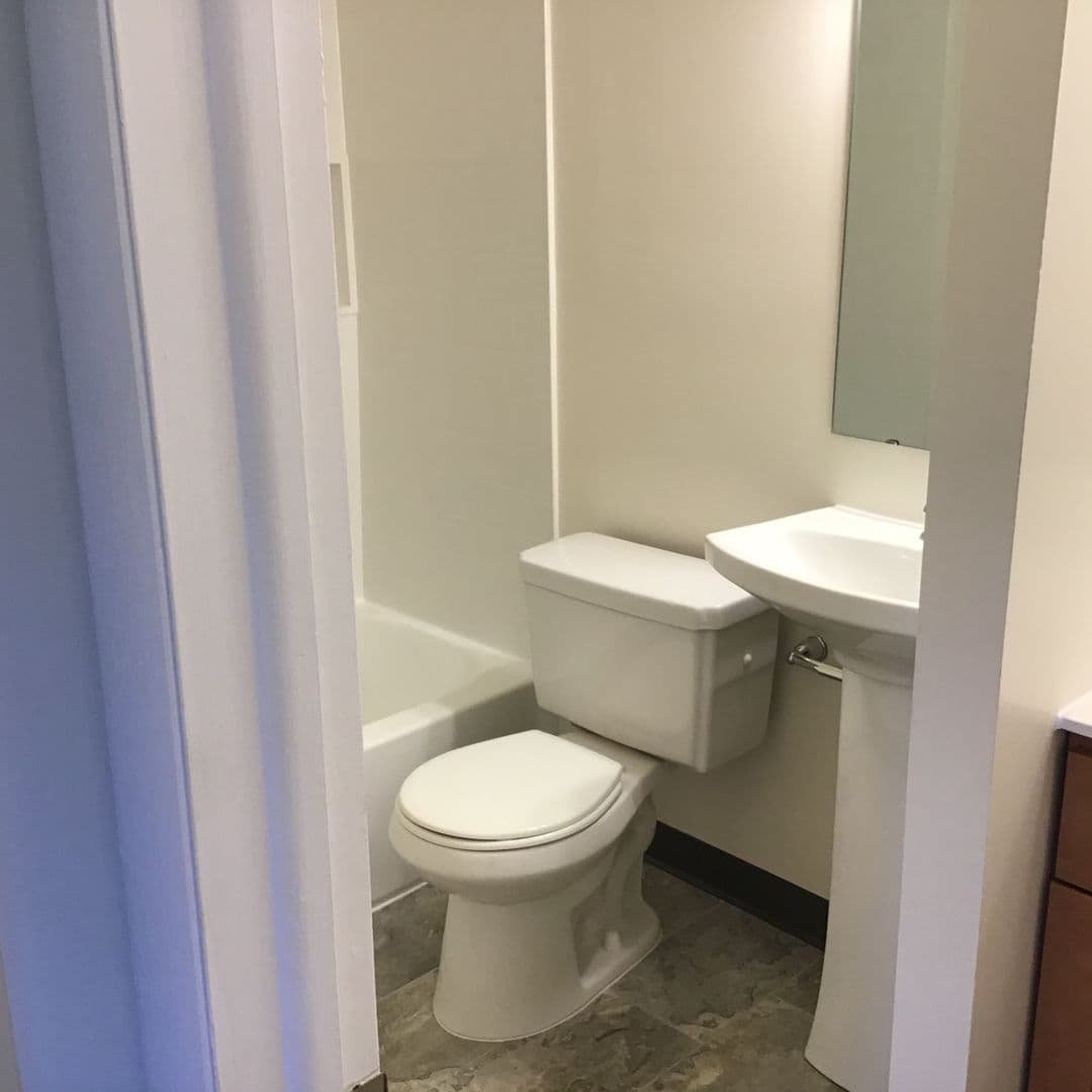 Lancaster Apartment: 30 Waverly Avenue