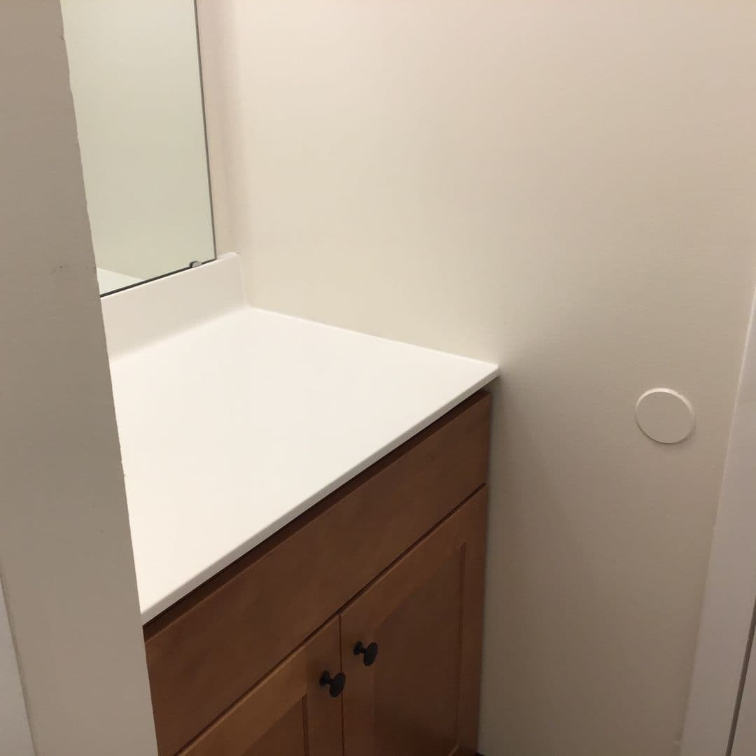 Lancaster Apartment: 30 Waverly Avenue