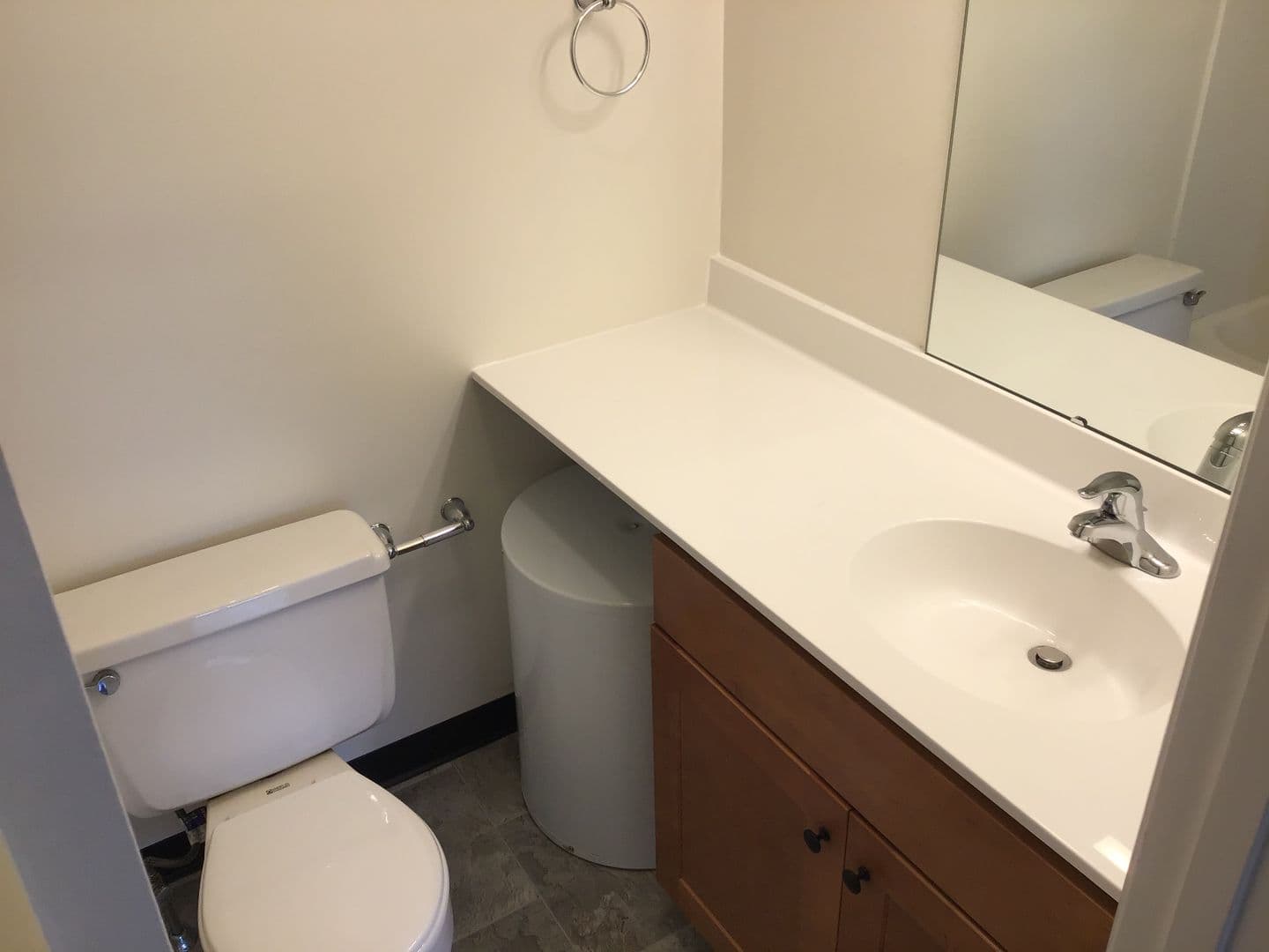 Lancaster Apartment: 831 Fremont Street