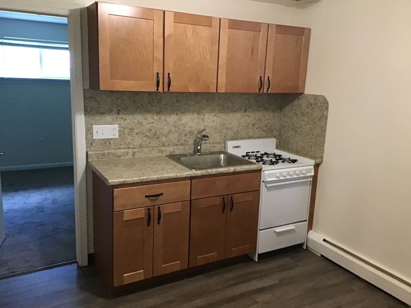 Lancaster Apartment: Fruitville Pike and Dillerville Road