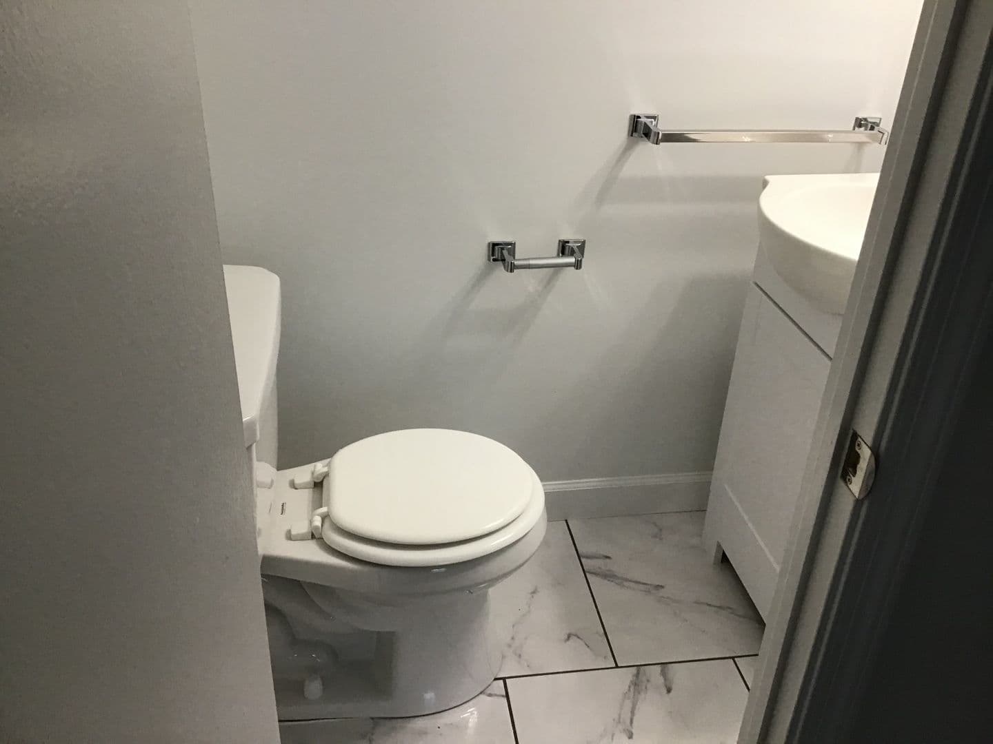 Lancaster Apartment: 1501 Butter Road