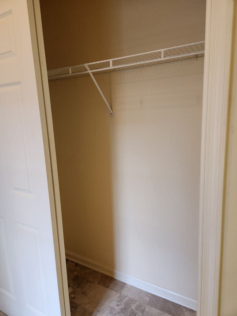 Millersville Apartment: Crestgate Place