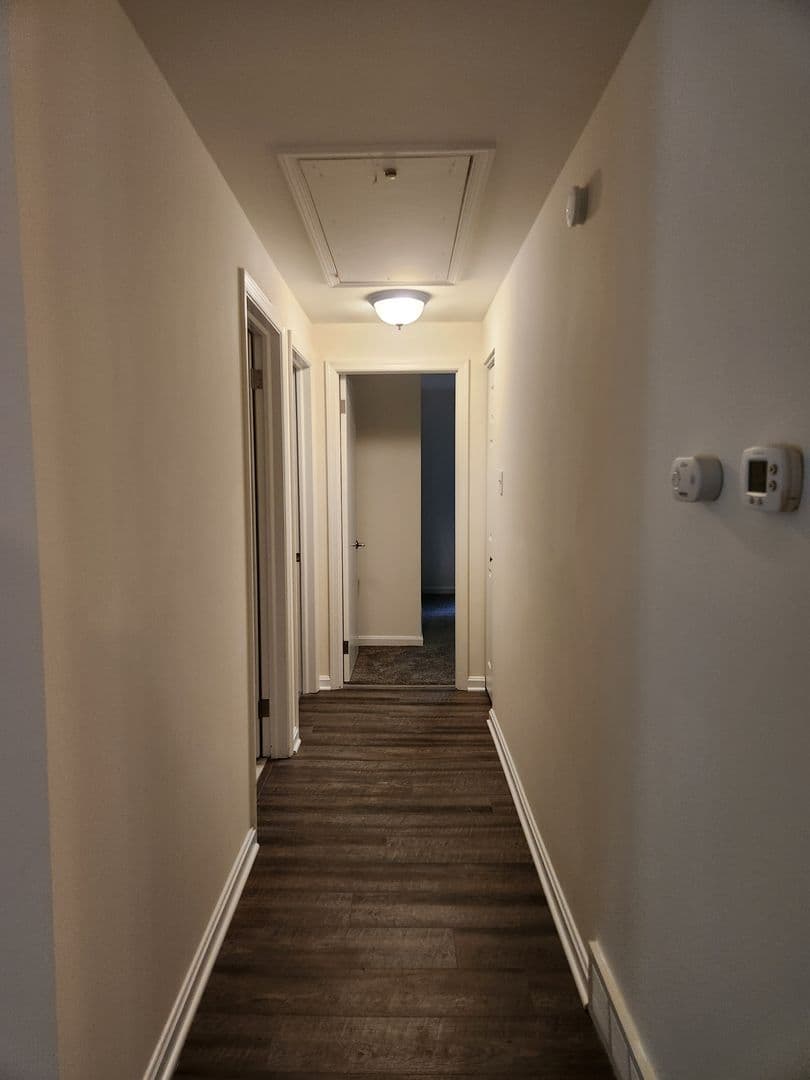 Lancaster Apartment: 1501 Butter Road