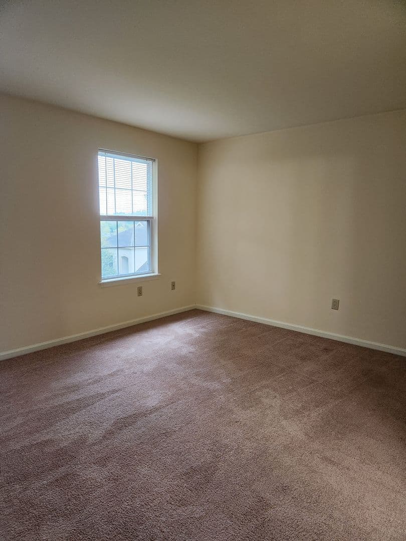 Millersville Apartment: Crestgate Place