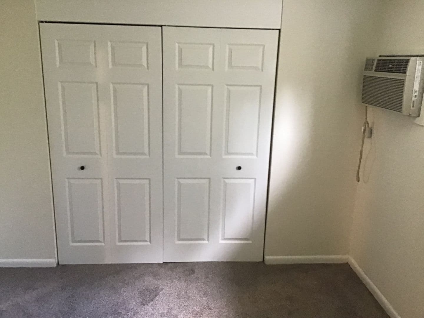 Lancaster Apartment: Fruitville Pike and Dillerville Road