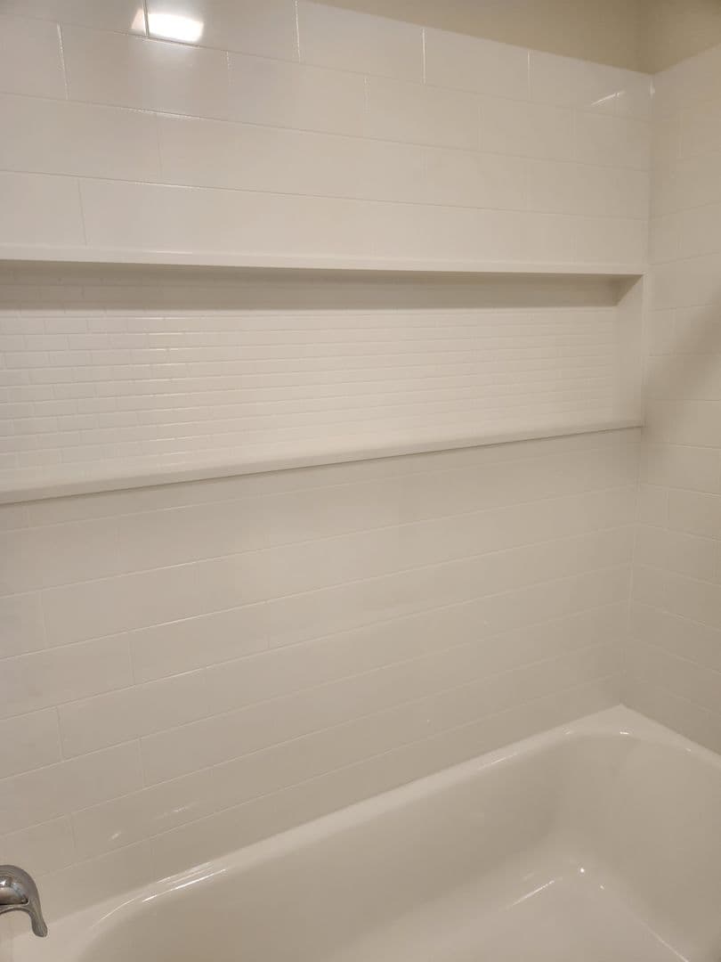Lancaster Apartment: 1501 Butter Road