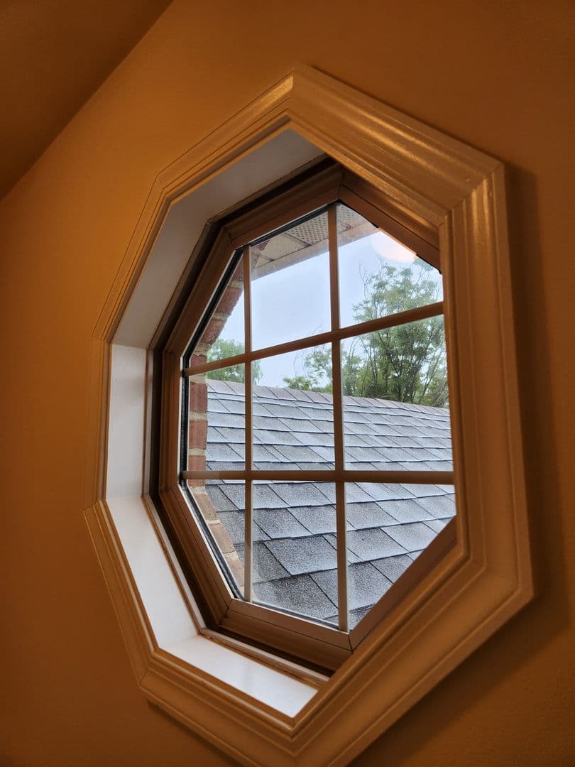 Lancaster Apartment: Pine Bridge Lane