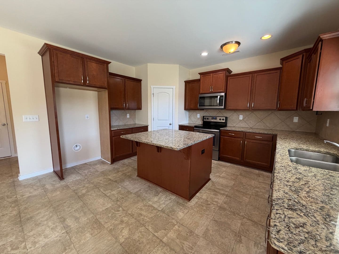 Rock Hill House: 1328 Shaw Avenue