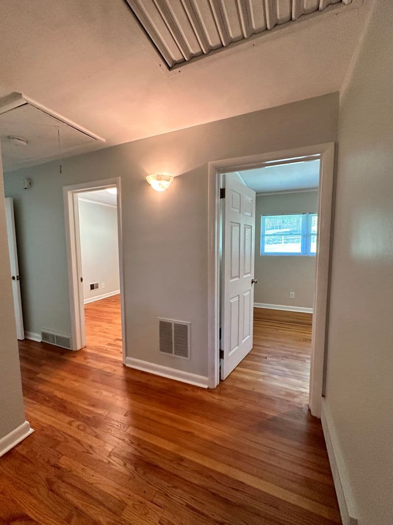 Columbia House: 3221 Foxhall Road