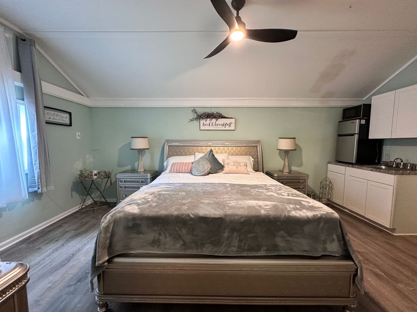 Rock Hill House: 980 Anderson Road South
