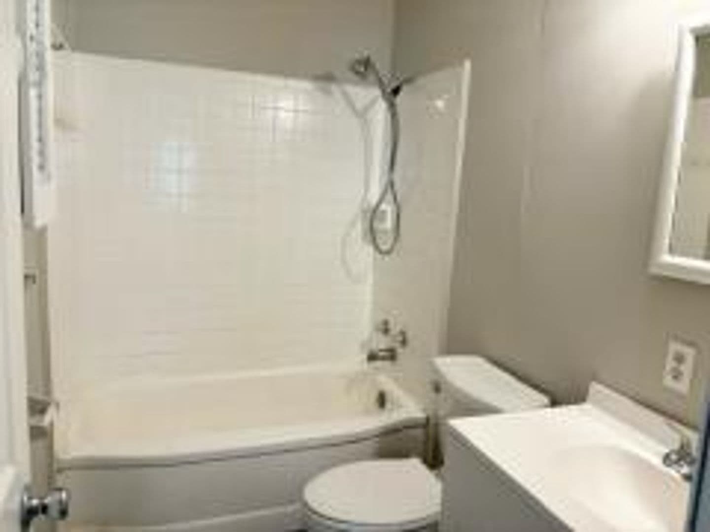 Rock Hill House: 1441 Bose Ave