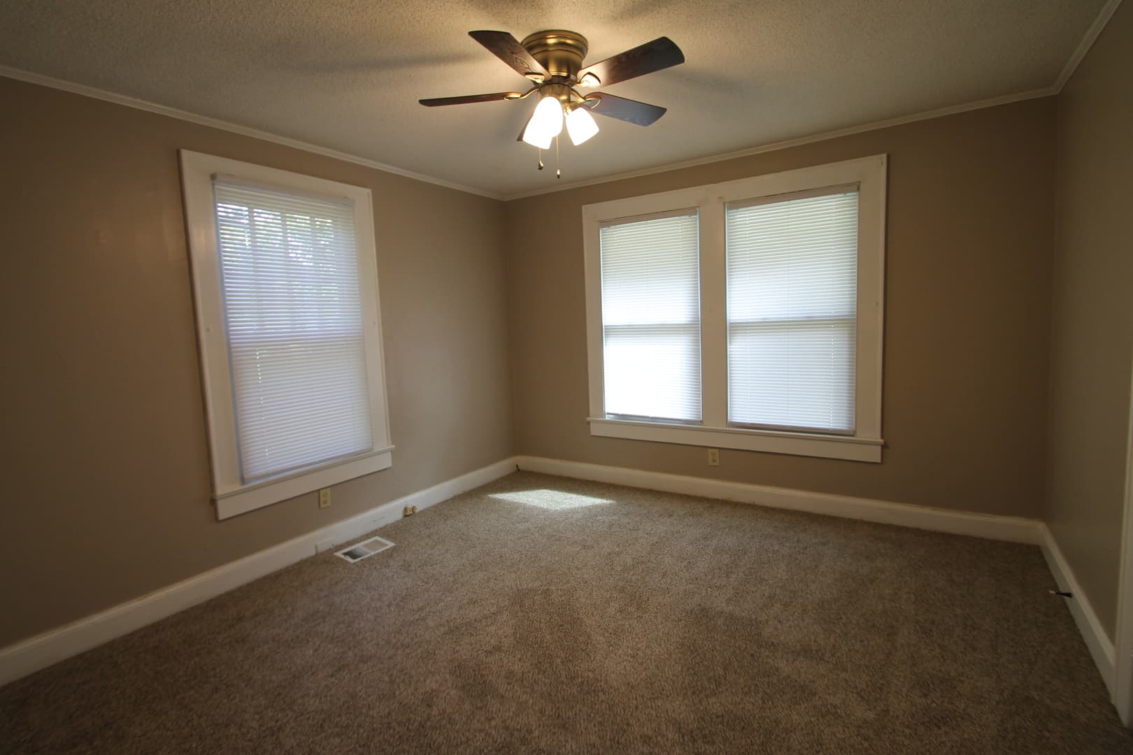 Rock Hill House: 521 Chestnut Street