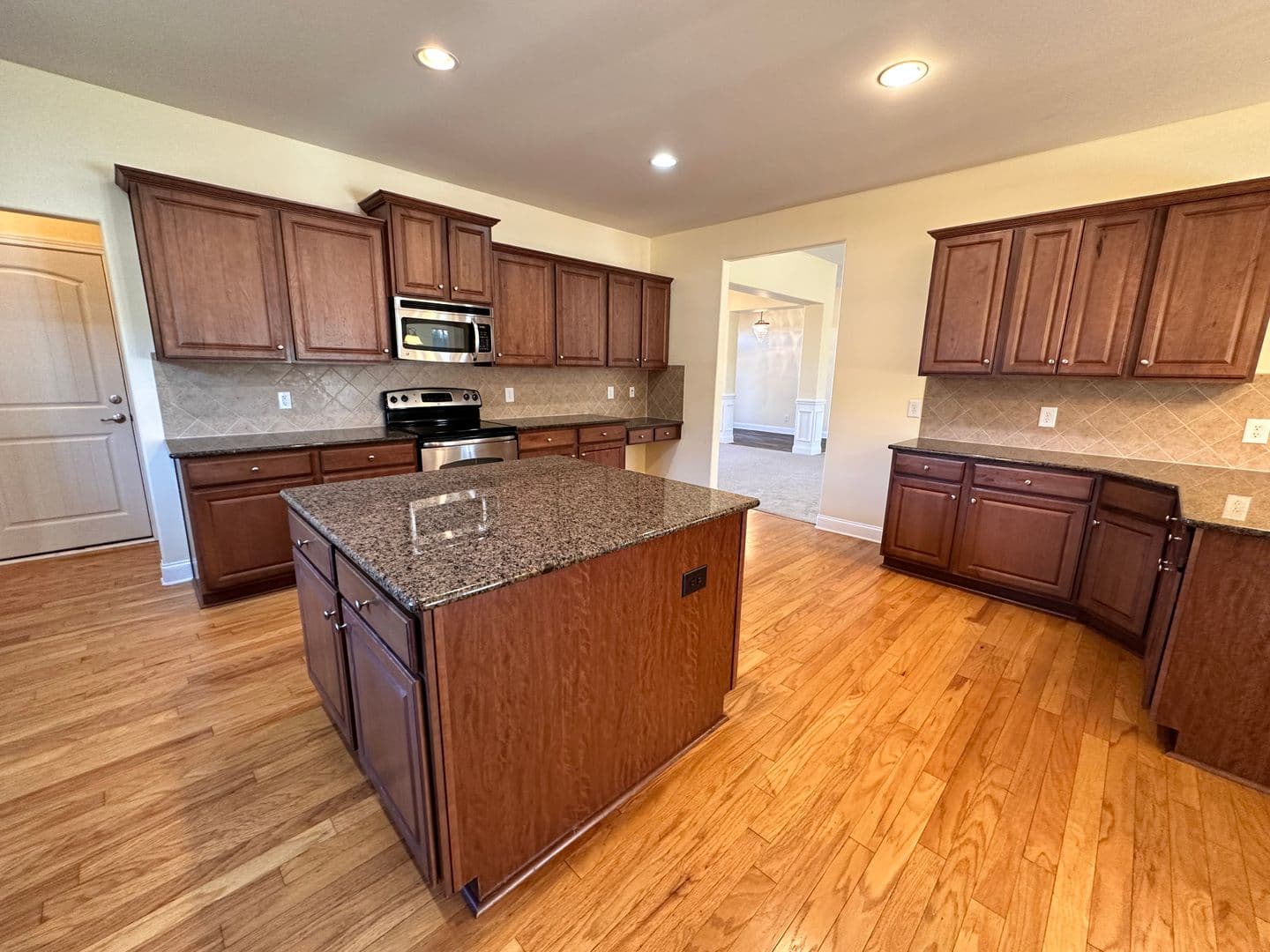 Rock Hill House: 3034 Tallgrass Bluff