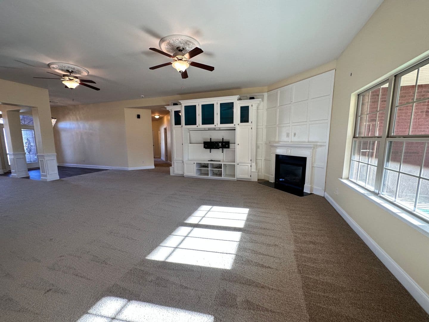 Rock Hill House: 3034 Tallgrass Bluff
