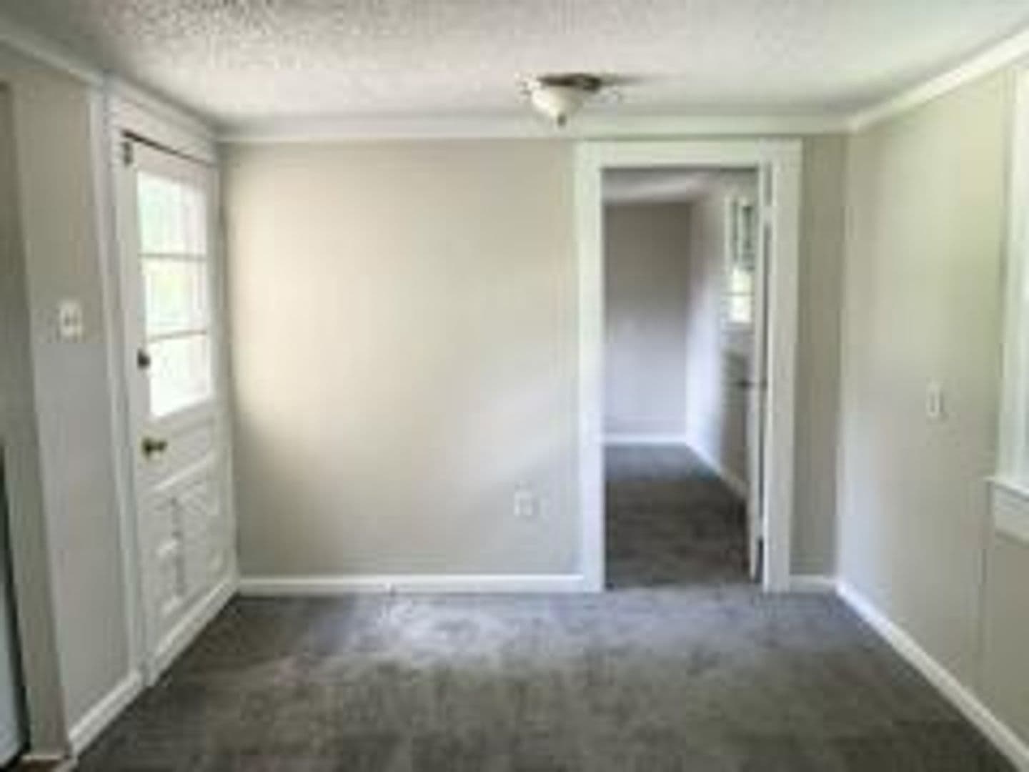 Rock Hill House: 1441 Bose Ave