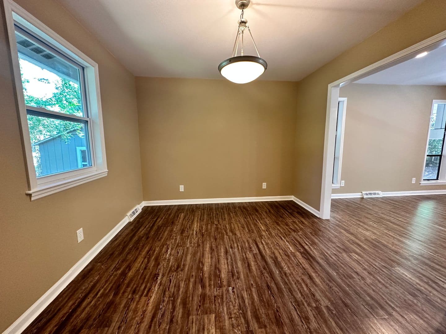 Tega Cay House: 16079 Molokai Drive