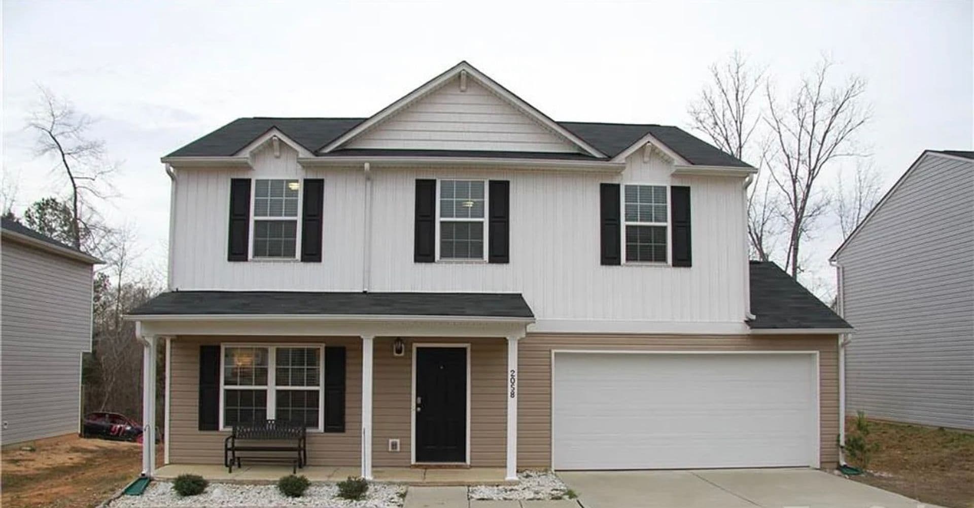 Lancaster House: 2058 East Park Drive