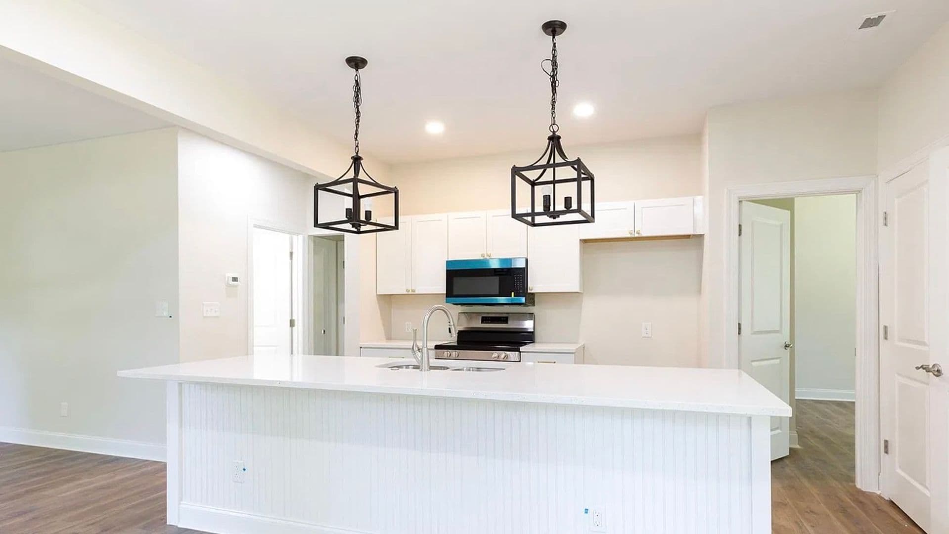 Rock Hill House: 314 Friedheim Road