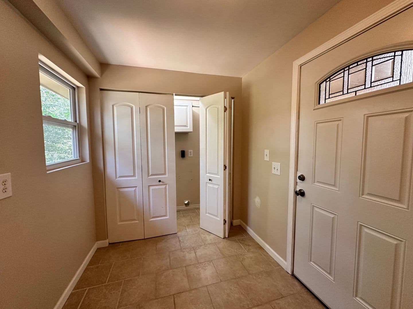 Columbia House: 3221 Foxhall Road