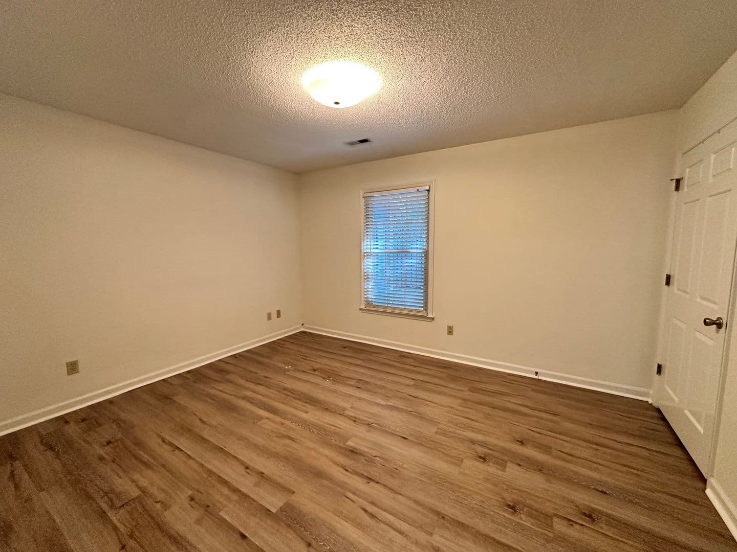 Rock Hill House: 222 Pointe Circle