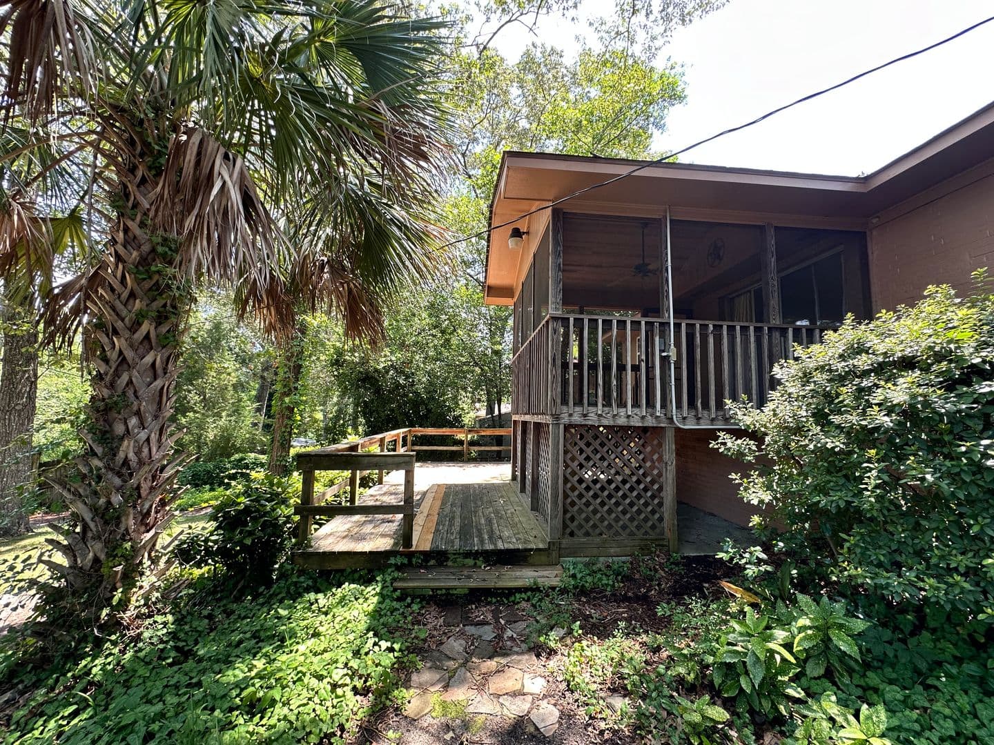 Columbia House: 3221 Foxhall Road