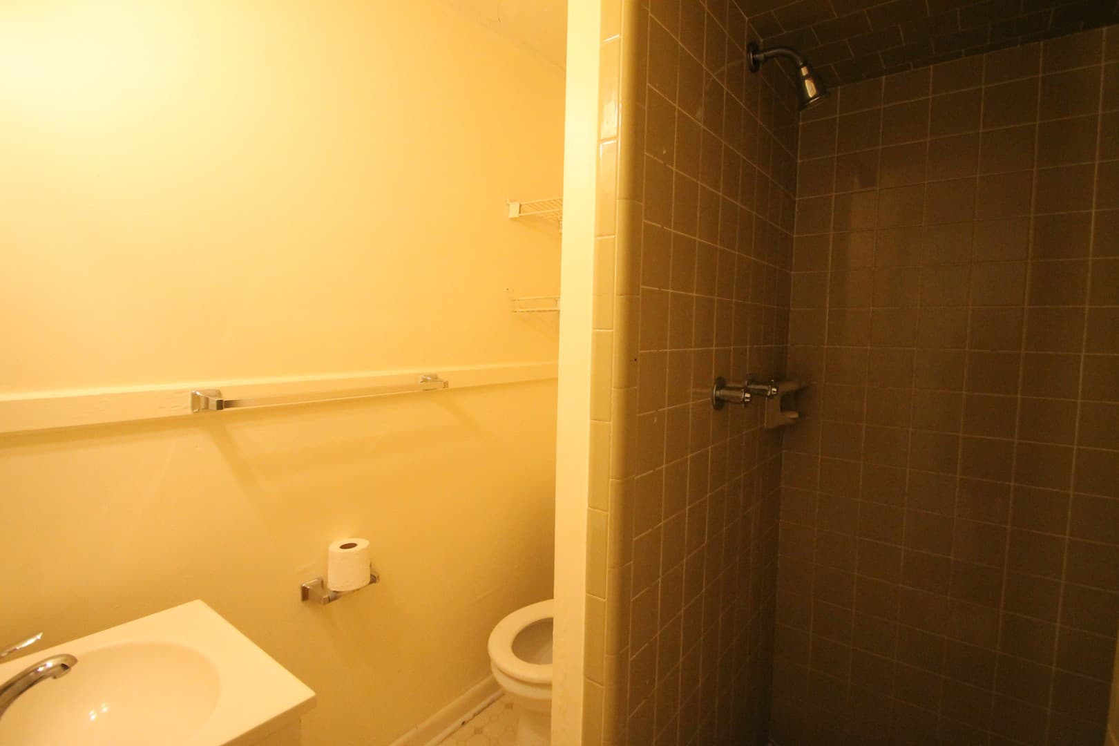 Rock Hill House: 556 1/2 Flint Street