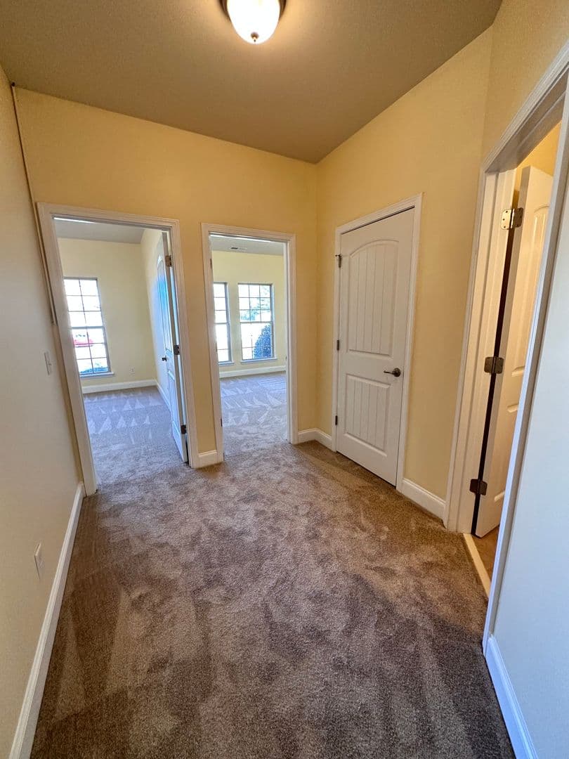Rock Hill House: 3034 Tallgrass Bluff