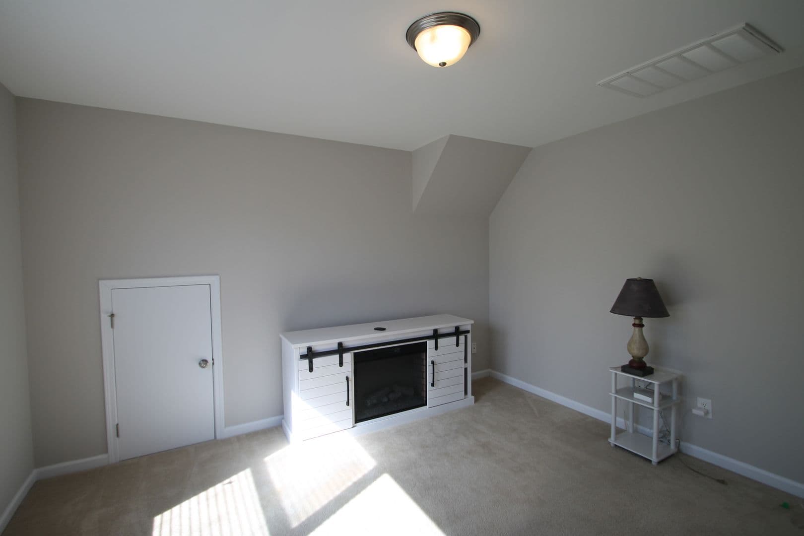 Rock Hill House: 465 Clouds Way