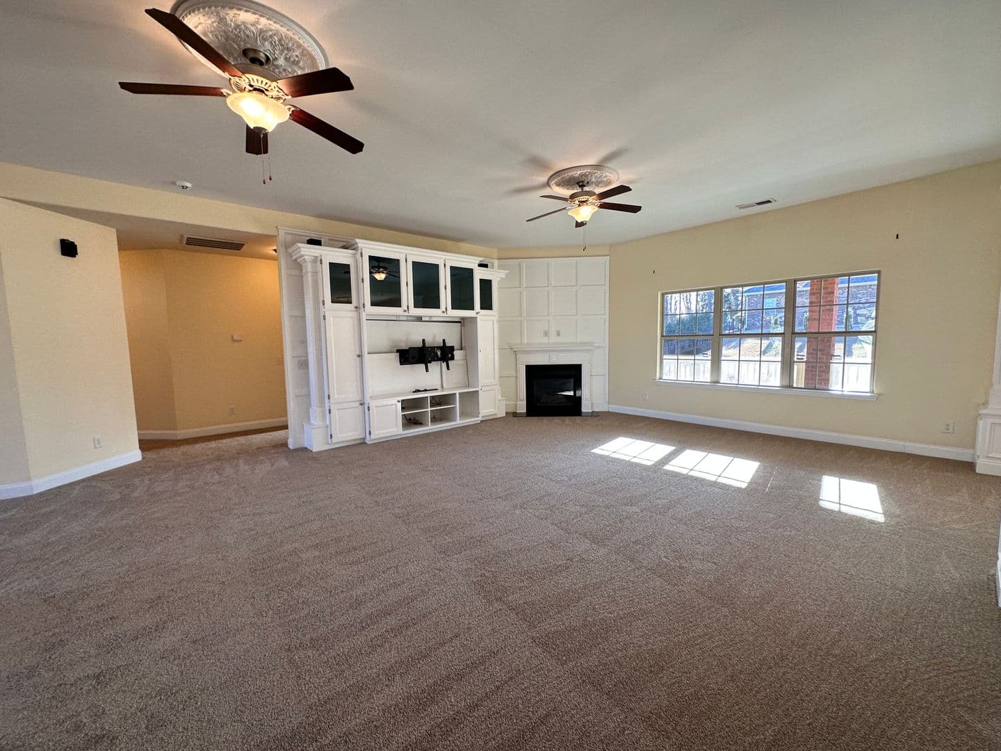 Rock Hill House: 3034 Tallgrass Bluff