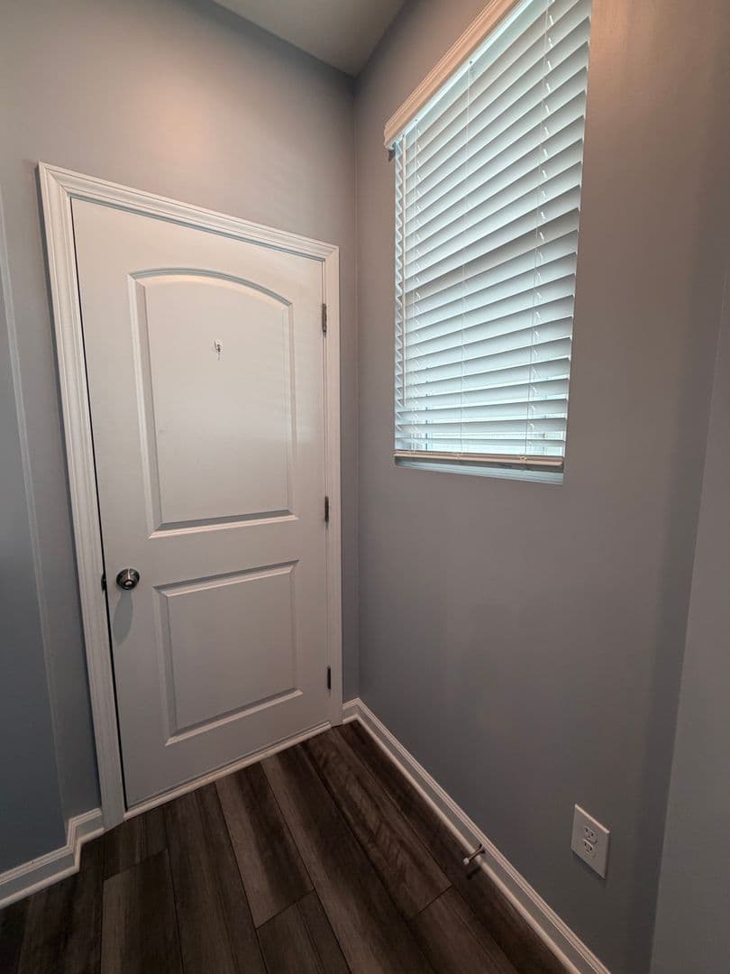 Indianland House: 1648 Munstead Place