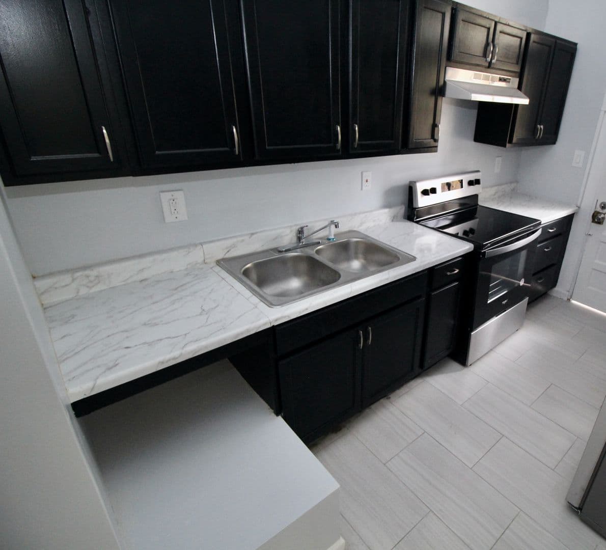 Chester House: 107 Pine Street Unit A