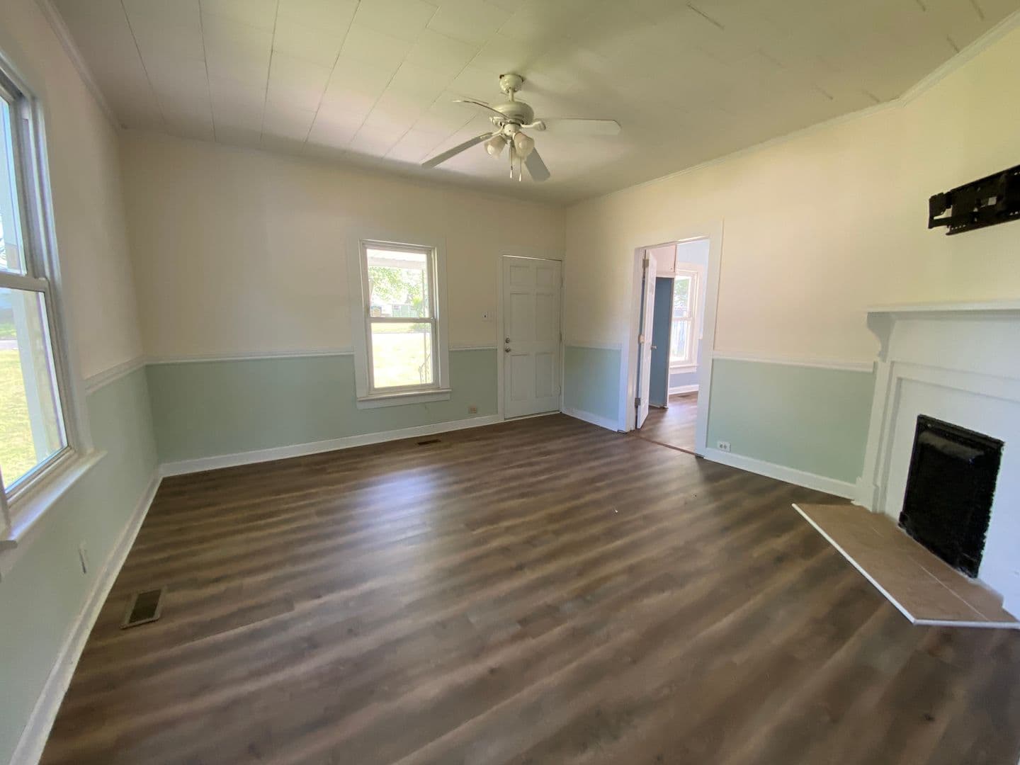 Clover House: 130 Oak Street