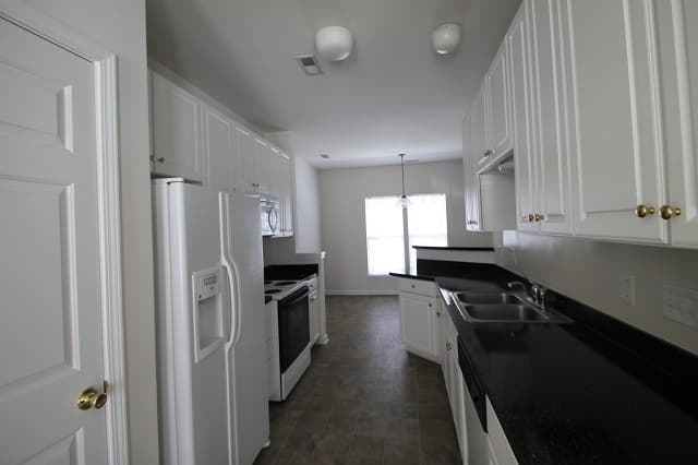 Rock Hill House: 720 Atherton Way