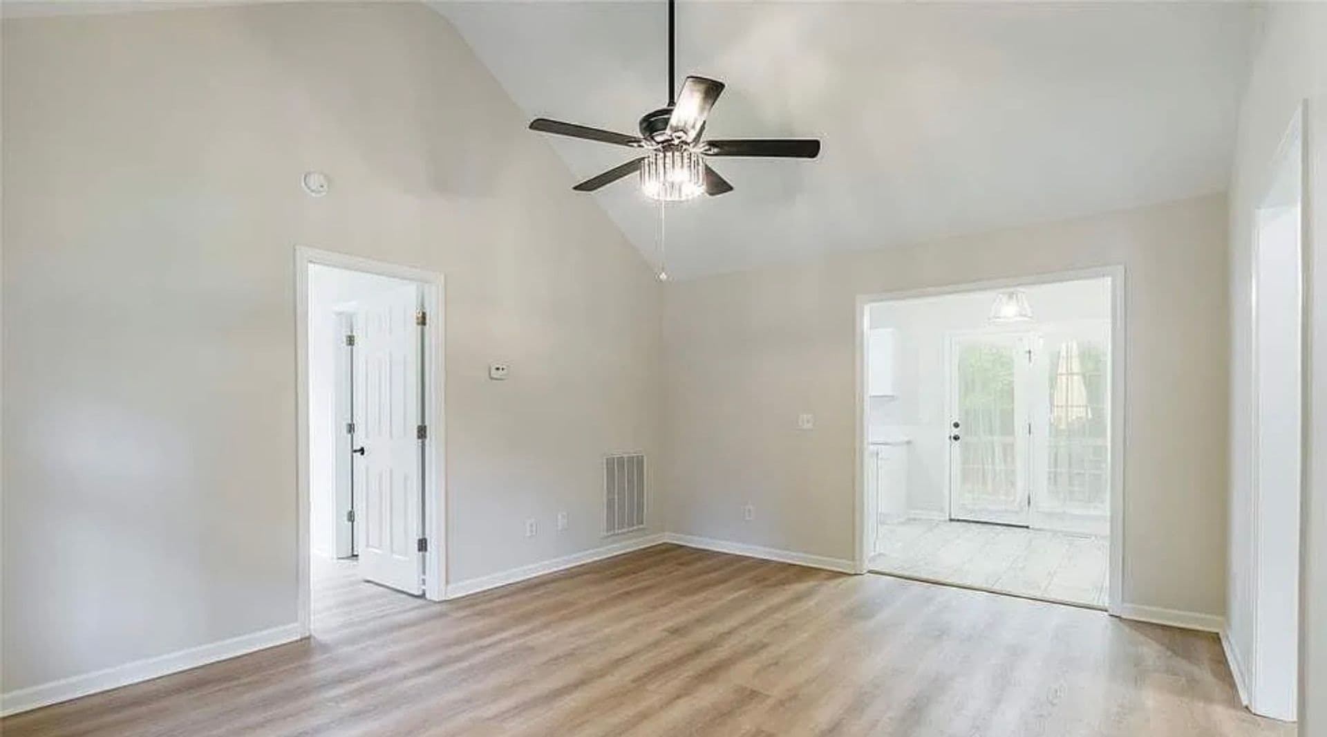 Fort Mill House: 201 Polly Collins Court